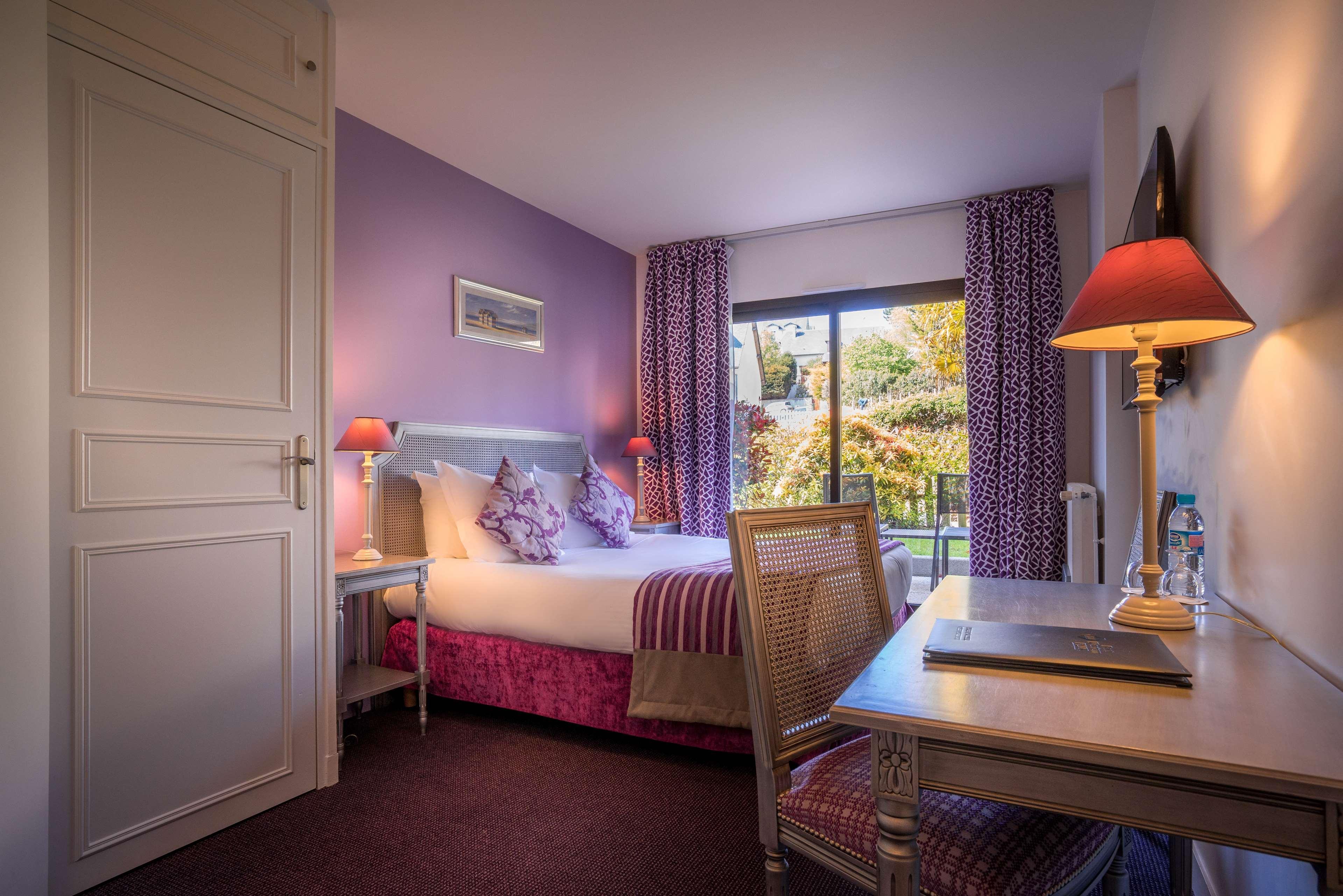 Best Western Plus Hostellerie Du Vallon Trouville-sur-mer Exteriör bild