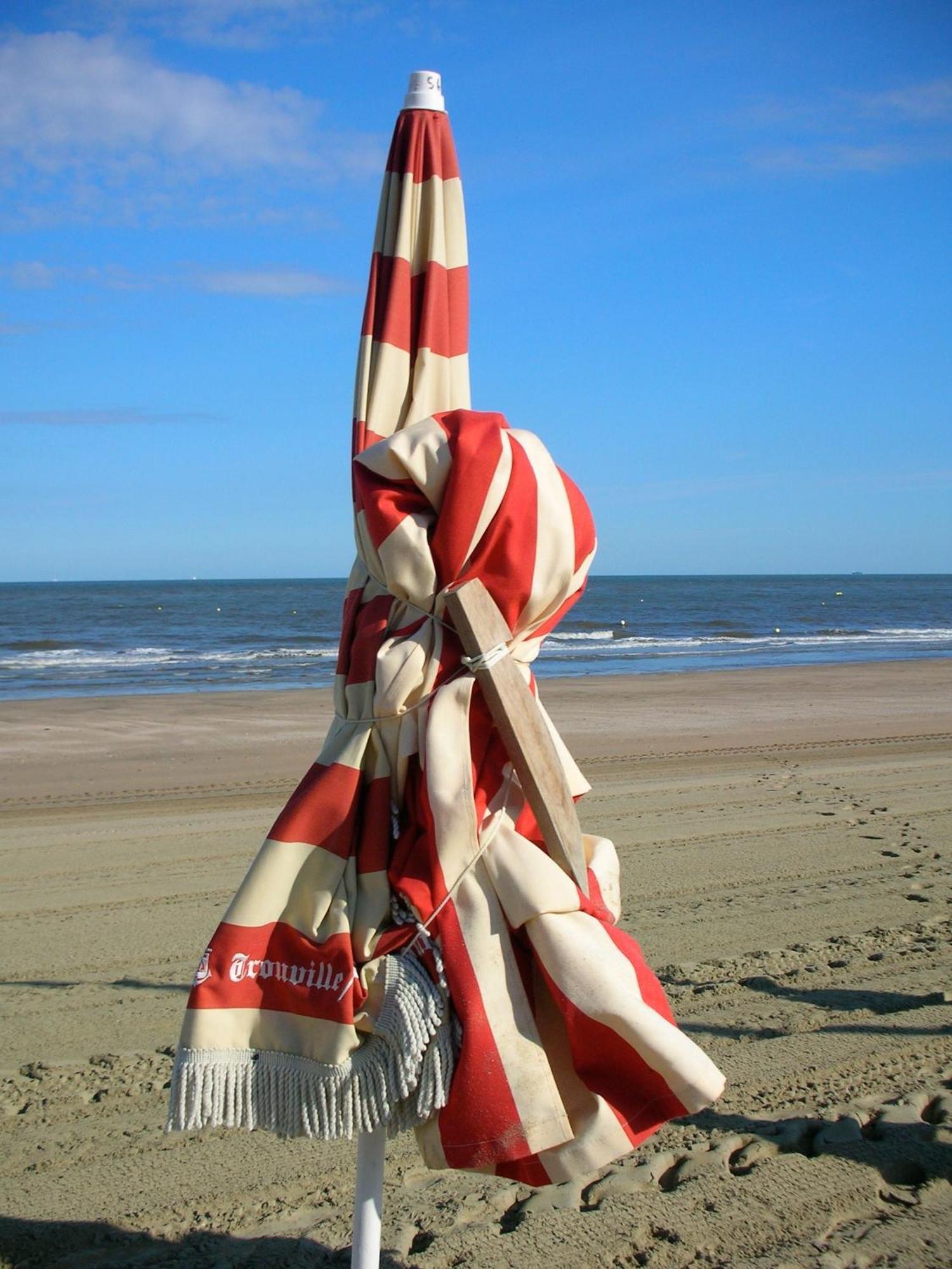 Best Western Plus Hostellerie Du Vallon Trouville-sur-mer Exteriör bild